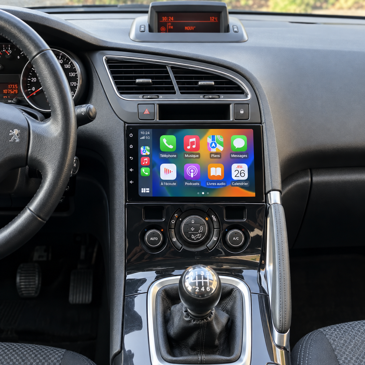 Autoradio Apple CarPlay installé dans une Peugeot 3008 de première génération